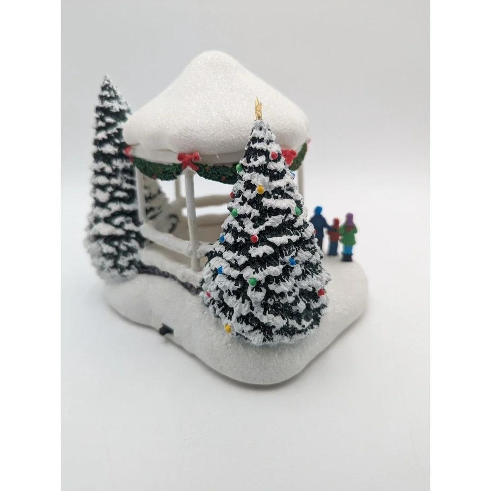 2023 Teleflora Thomas Kinkade Sweet Sounds Of Christmas Light Up Figurine